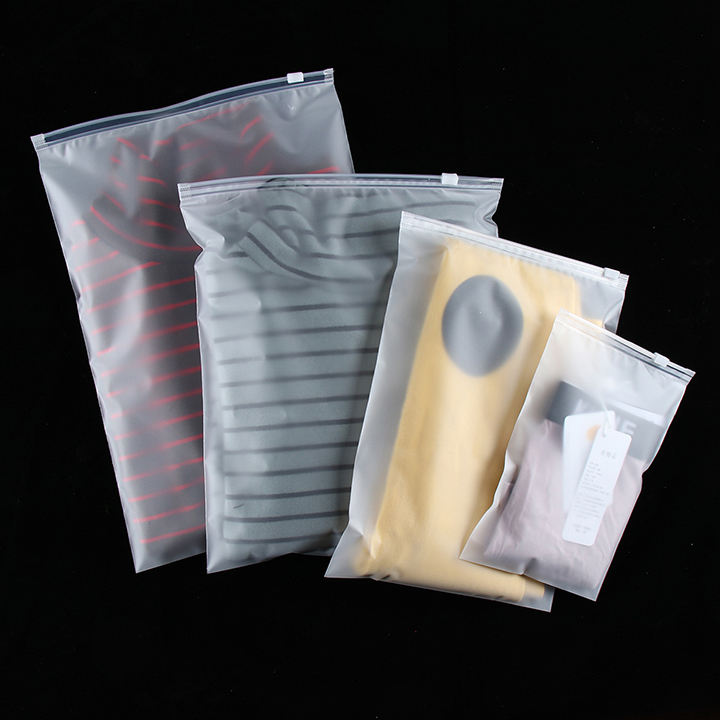 Zipper Bag Baju
